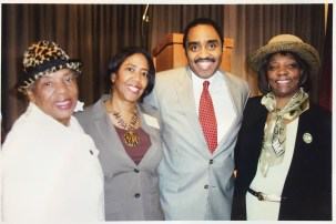 Eleanor Curry, Anita Webb, Emmett D. Carson (Silicon Valley Community Foundation), Ethel Burnside (2008)